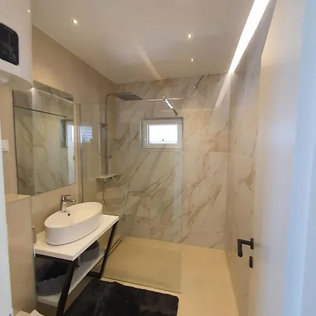 Renata & Maja شقة *