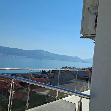 Διαμέρισμα Renata & Maja
