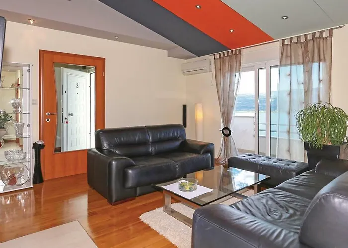 Renata & Maja Апартаменты *