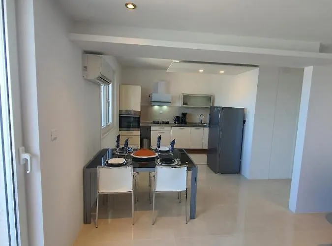 Appartement Renata & Maja Trogir